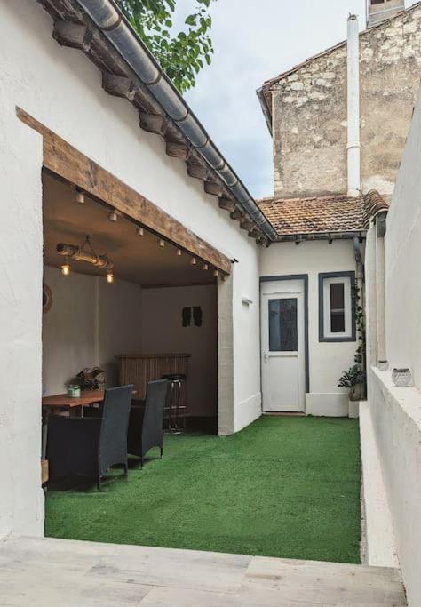 A 5Mn De La Reserve Africaine, Charmante Maison De Village Avec Patio Sigean Zewnętrze zdjęcie